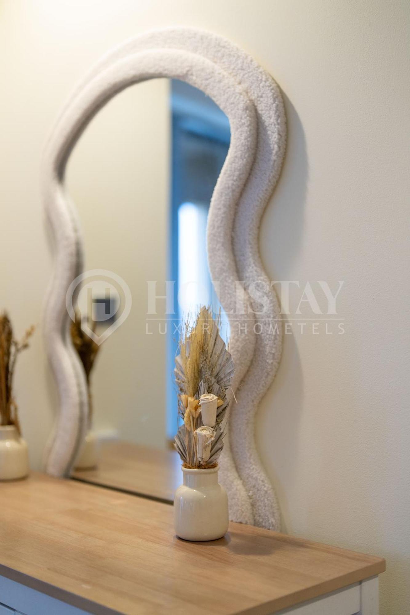 Holistay Luxury Homes - Burj Khalifa View - Direct Access Dubai Mall Екстериор снимка