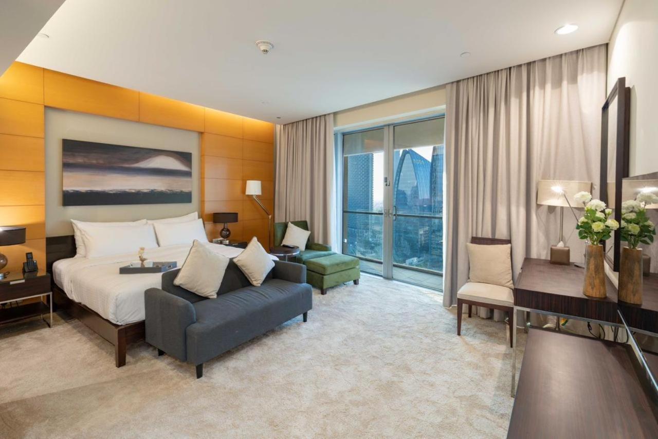 Holistay Luxury Homes - Burj Khalifa View - Direct Access Dubai Mall Екстериор снимка