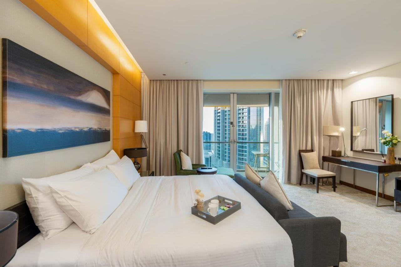 Holistay Luxury Homes - Burj Khalifa View - Direct Access Dubai Mall Екстериор снимка